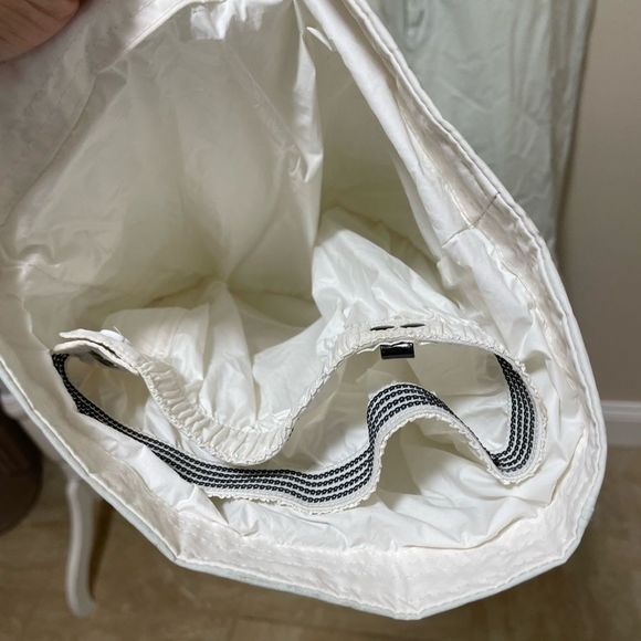 NWT Free People Around The Block Bib
Salt Spray Combo ski pants size L
MSRP $398 - Picture 10 of 15